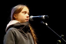 Greta Thunberg encerra Marcha pelo Clima em Madrid e acusa políticos de traição