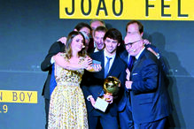 Félix recebeu o prémio Golden Boy em Turim