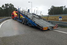 Despiste com camião corta A29 em Estarreja no sentido Porto-Aveiro