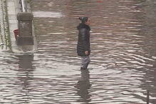 Rio Douro galga margens no Porto