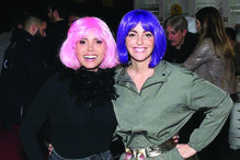 Jessica Athayde com a amiga Iva Domingues