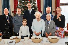 Família real diverte-se na presença do príncipe George