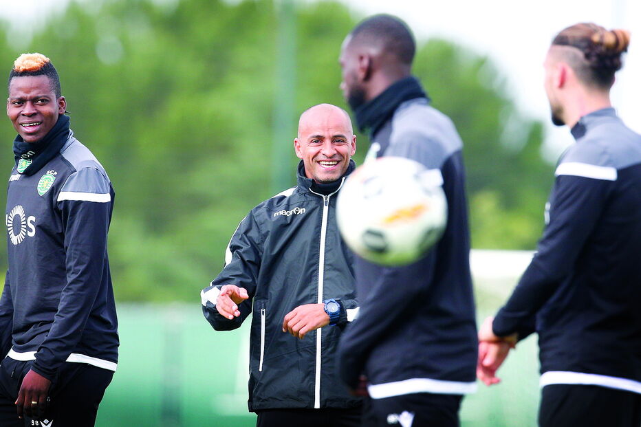 Silas, treinador do Sporting