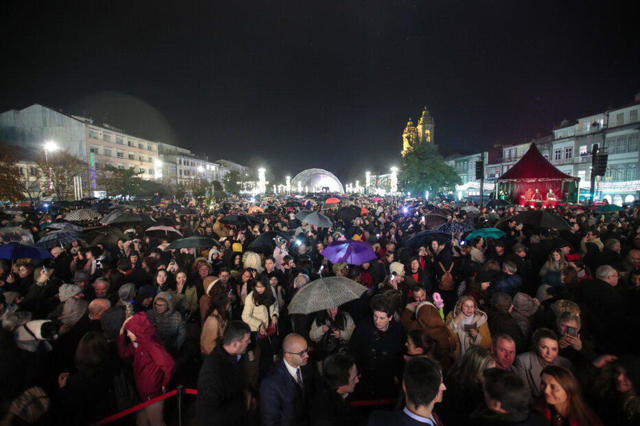 Braga iluminada com mais luzes e 130 espetáculos este Natal
