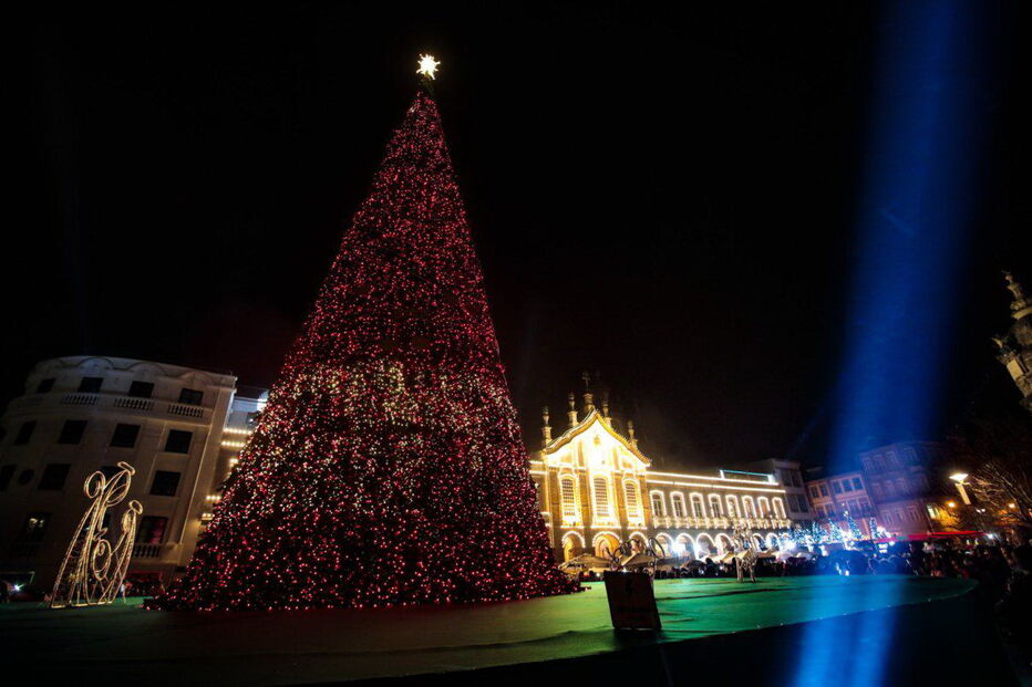 Braga iluminada com mais luzes e 130 espetáculos este Natal