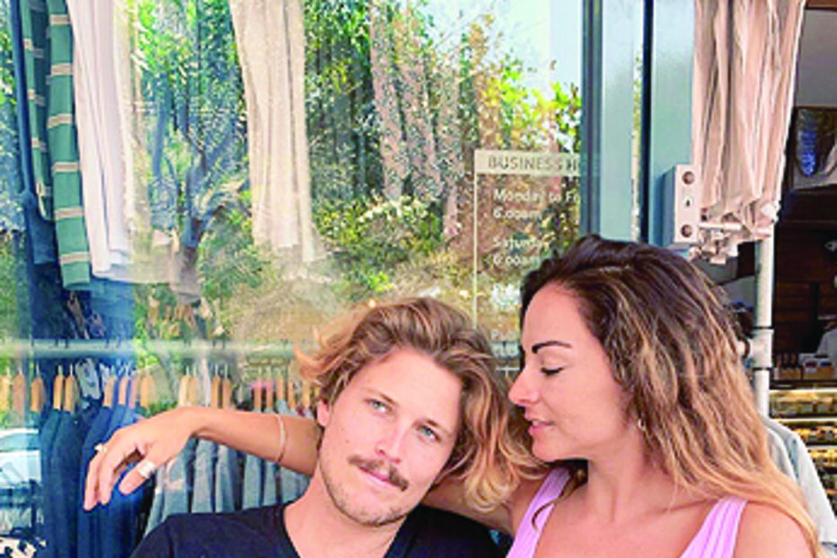 Joana Duarte e Iggy mostram-se apaixonados