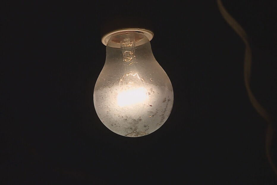 1,3 milhões de famílias têm um ano para mudar de contrato de eletricidade e gás natural