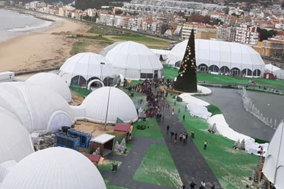 Desilusão ou fraude: capital do Natal em Algés deixa visitantes revoltados