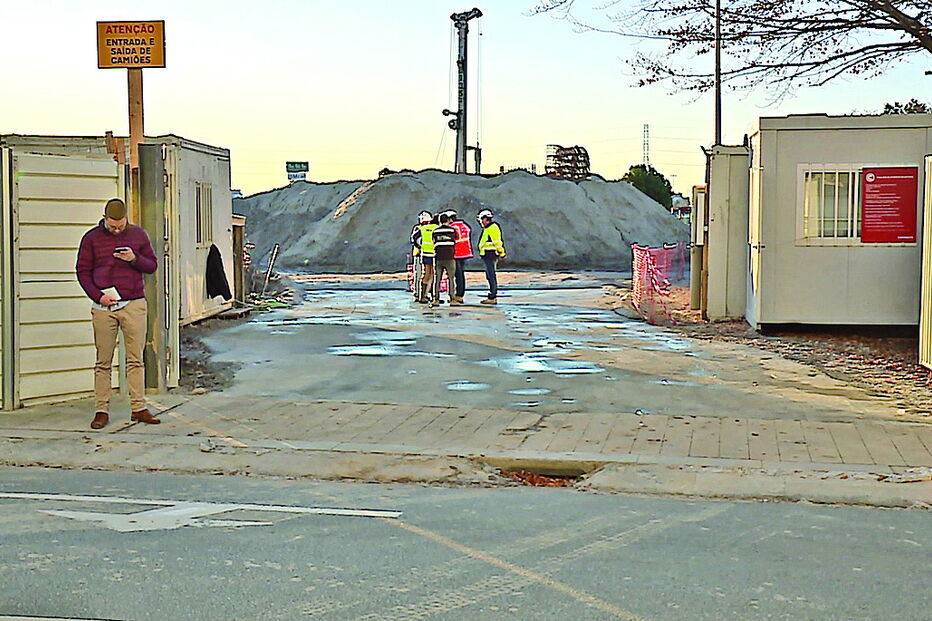 Operários voltaram a ser surpreendidos pela presença de uma cobra