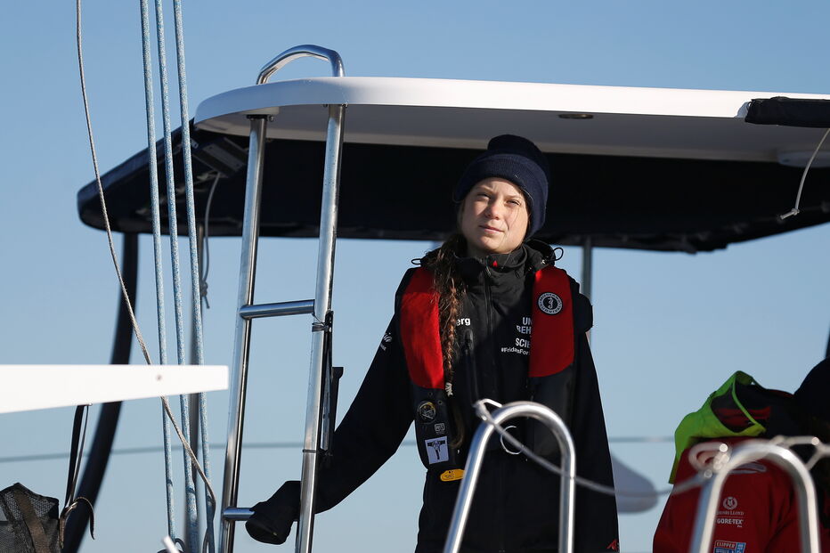 Ativista Greta Thuberg na viagem de barco até Lisboa