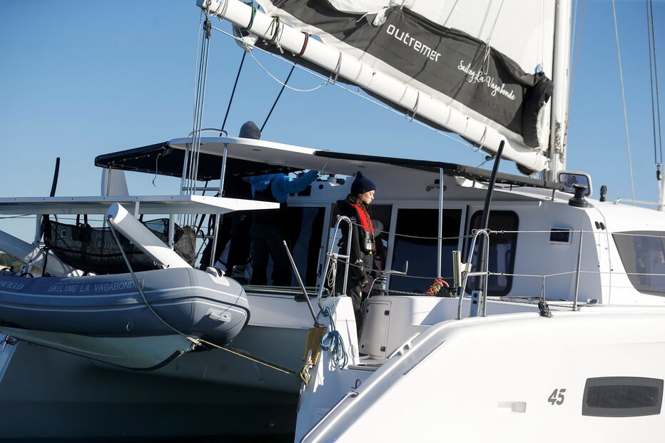 Ativista Greta Thuberg na viagem de barco até Lisboa