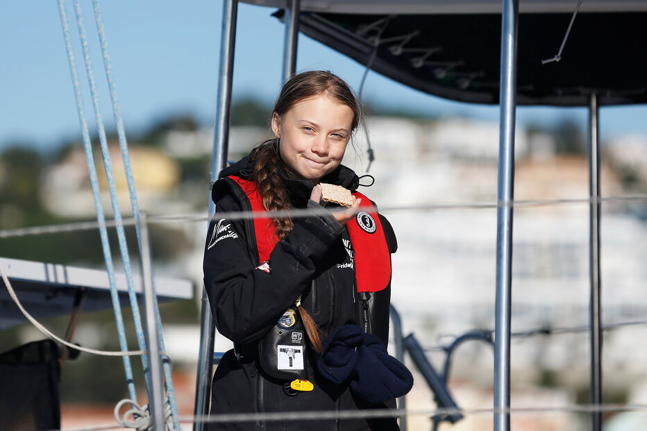 Ativista Greta Thuberg na viagem de barco até Lisboa