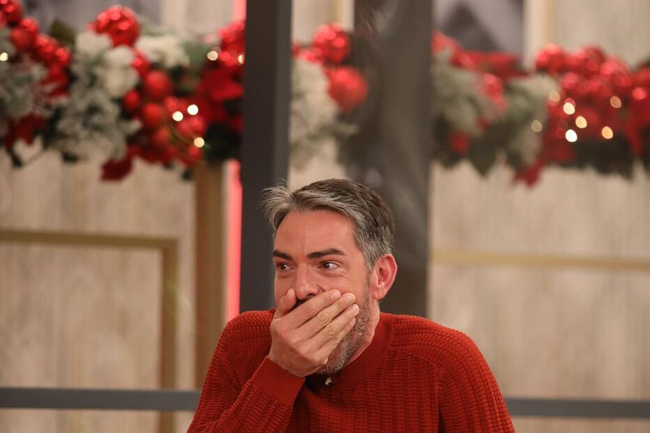 Cláudio Ramos diz asneira em direto 