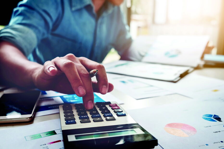 Certificados de aforro só dão atualmente 0,4% líquidos e o melhor depósito a prazo não vai além dos 0,8%, diz a DECO 