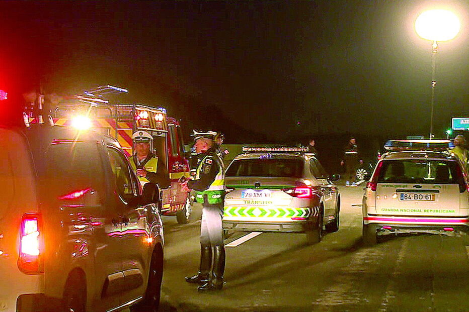 Via ficou cortada durante mais de três horas 