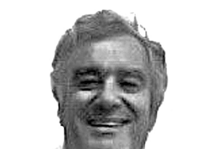 Artur Carvalho é o médico visado  