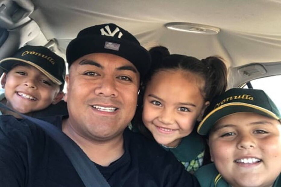 Pai gera polémica ao publicar fotografia a dar beijo na boca à filha de cinco anos