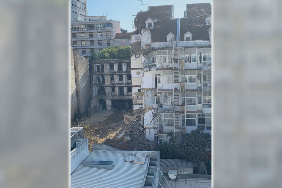 Oitenta estudantes desalojados após desabamento de fachada de prédio em Lisboa. Veja as imagens