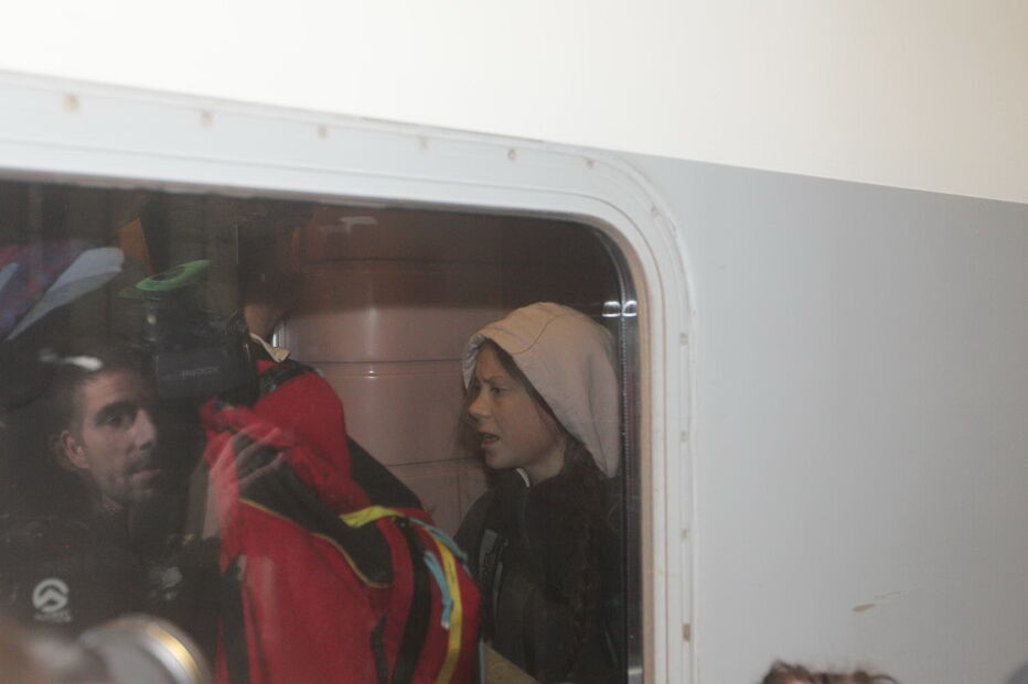 Ativista Greta Thunberg parte de comboio de Lisboa rumo a Madrid