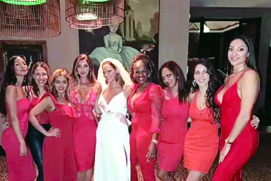 Mulher de Nani faz despedida de solteira em Marrocos