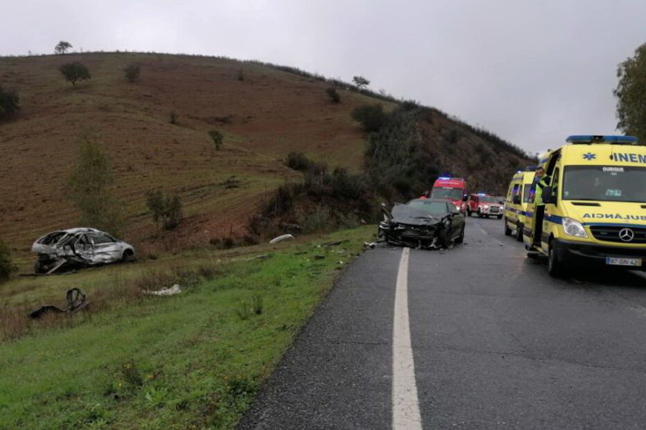 Acidente deu-se no  no IC1 em Portela do Lobo, Ourique
