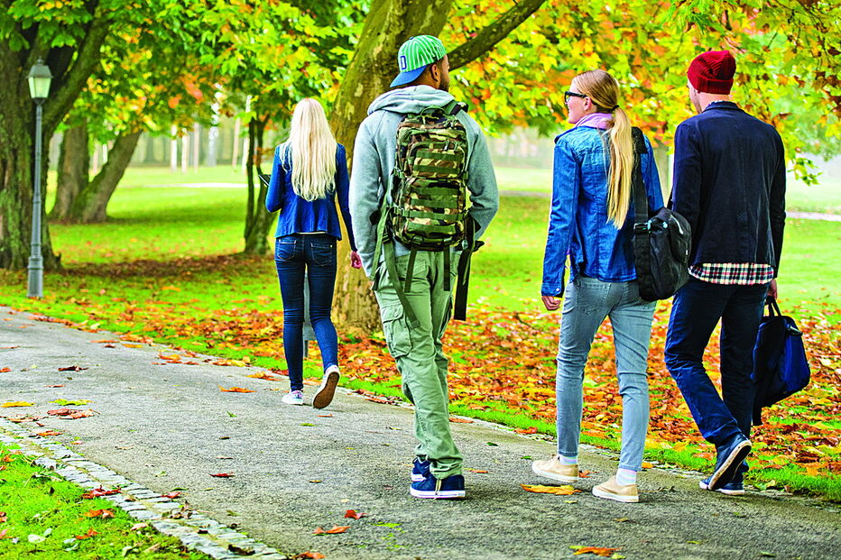 Maioria dos crimes é cometida por amigos ou conhecidos, o que explica a dificuldade em partir para a denúncia   