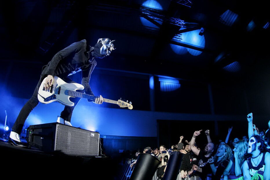 Ghost em Lisboa: Diabos à solta envoltos em humor negro