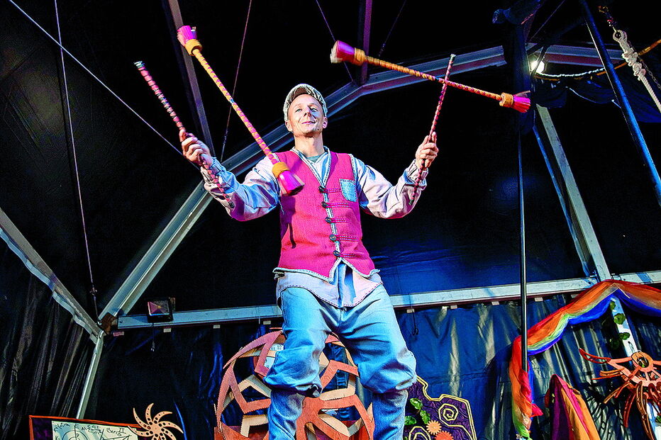 Maior parque temático de Natal do País é em Santa Maria da Feira