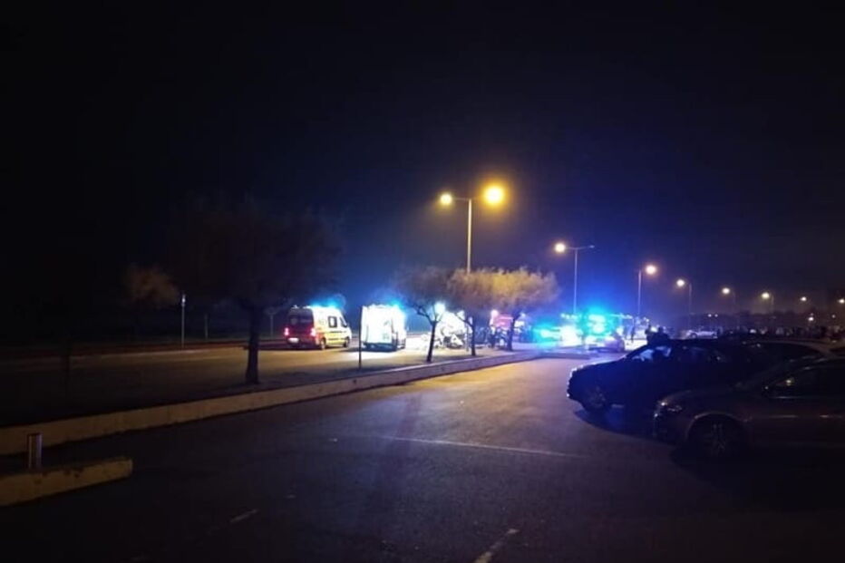 Jovem em estado grave após colisão entre dois carros em Vila Nova de Gaia