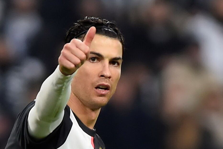 Ronaldo consegue primeiro 'bis' da temporada com camisola da Juve