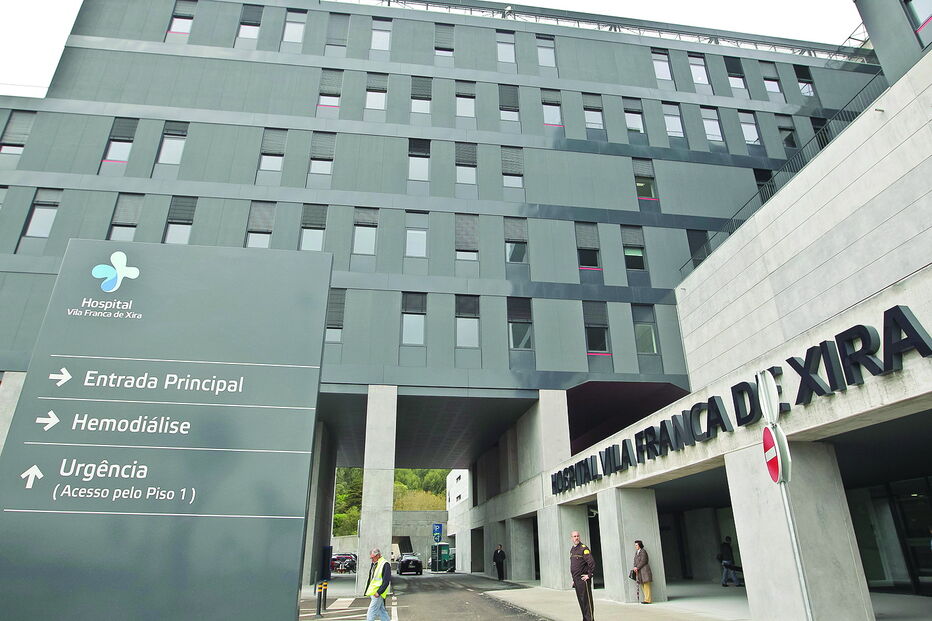 Doente terminal morre sem ver familiares no Hospital de Vila Franca de Xira