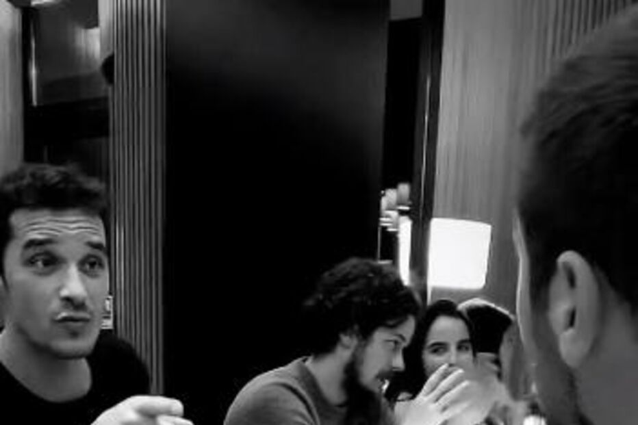 Lourenço Ortigão encontra 'ex' Sara Matos em jantar de Natal 