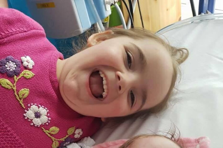 Isla Kilpatrick-Screaton com a irmã mais velha