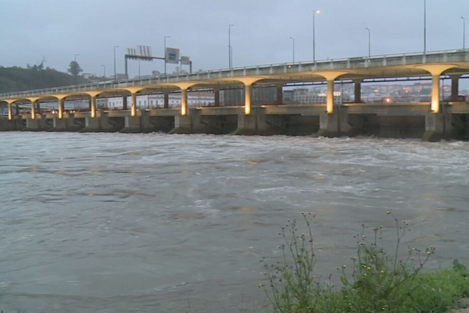 Rio Mondego em Coimbra