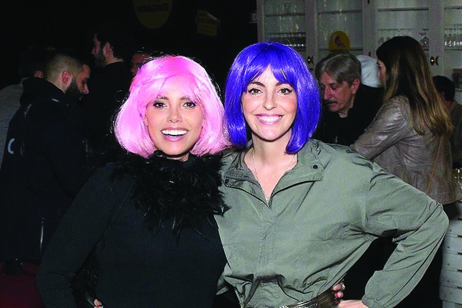 Jessica Athayde com a amiga Iva Domingues