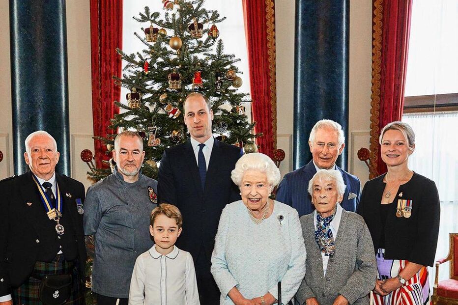 Família real diverte-se na presença do príncipe George