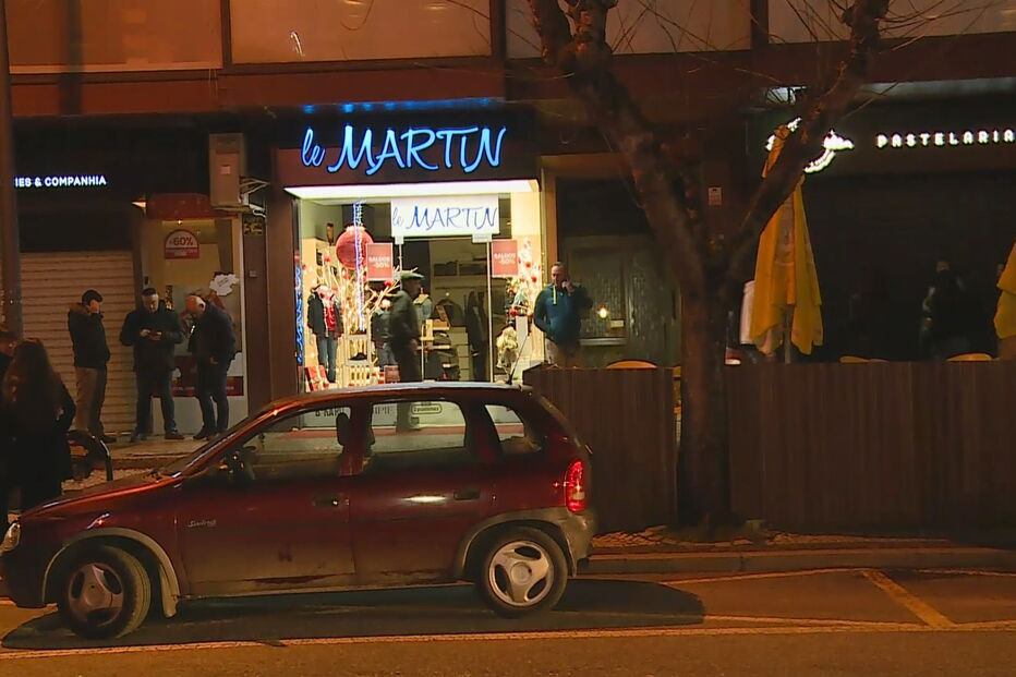 Mulher morta pelo companheiro em centro comercial de Leiria