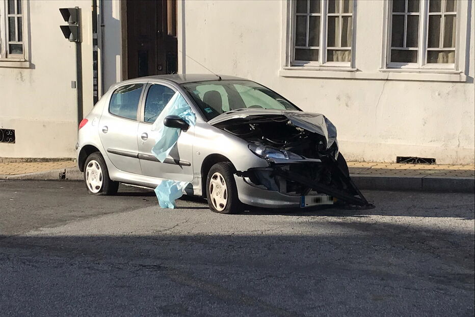 Colisão em Vila Nova de Gaia