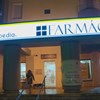 Trio armado assalta farmácia em Almada