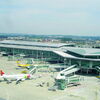 <![CDATA[ Detido homem por furto e tentativa de agressão a polícias no aeroporto do Porto ]]>