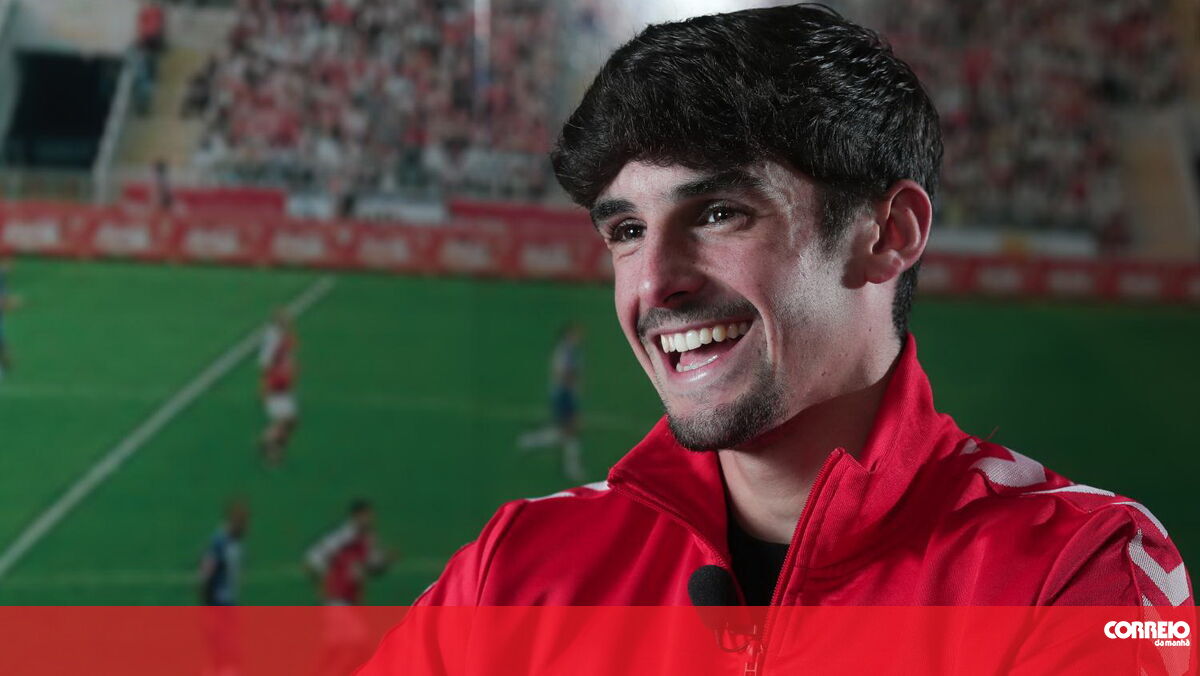 Francisco Trincao signs with Sporting