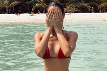 Daniela Melchior sensual na Tailândia