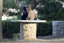 Sara Carbonero diverte-se em Madrid com a irmã