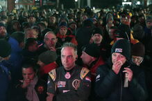 Caravana do Dakar cumpre minuto de silêncio em homenagem a Paulo Gonçalves