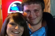 Mulher arrisca prisão perpétua pelo homicídio de homem que a violou e que tentou matar o irmão