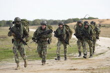 Fuzileiros portugueses e americanos treinam em Alcochete
