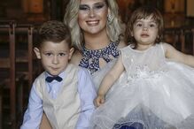 Bernardina e os filhos: Kévim e Kyara