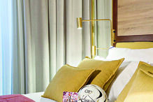 Quartos são personalizados com pormenores relacionados com o jogador português