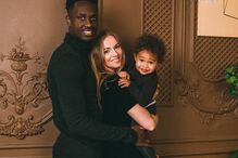 Éder com a mulher e o filho mais velho, Kai