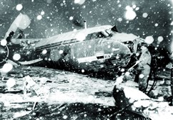 Alemanha. Queda de avião com a equipa do Man. United em 1959 ficou conhecida como ‘tragédia de Munique’. 23 mortos e 21 sobreviventes